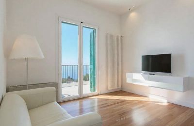 Historic Villa for sale Cipressa, Liguria, Photo 32/44