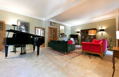 Historic property for sale Uzès, Occitania, Photo 8/34
