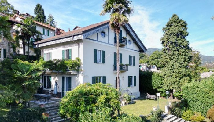 Historic Villa for sale 28838 Stresa, Piemont,  Italy