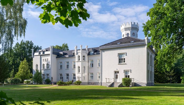 Period apartment for sale 18445 Groß Mohrdorf, Mecklenburg-West Pomerania