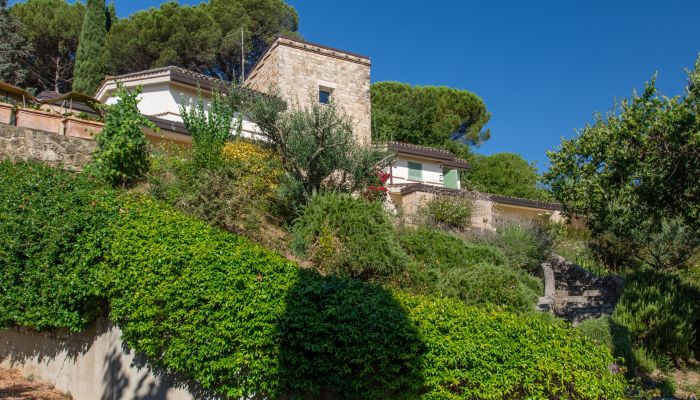 Manor House for sale Perugia, Umbria,  Italy