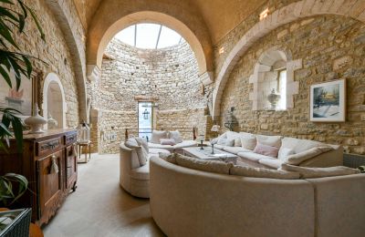 Historic property for sale Goudargues, Occitania, Photo 1/21
