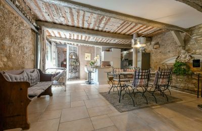 Historic property for sale Goudargues, Occitania, Photo 11/21