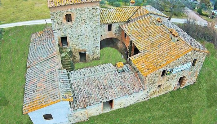 Historical tower for sale 06055 Marsciano, Umbria,  Italy