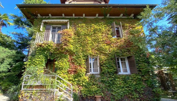 Historic Villa for sale 28838 Stresa, Piemont,  Italy