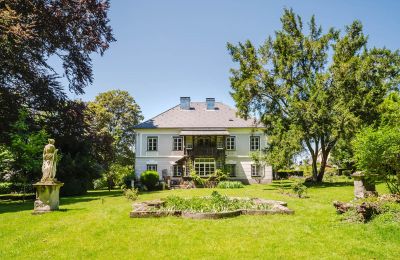 Historic Villa for sale 4810 Gmunden, Upper Austria, Back view