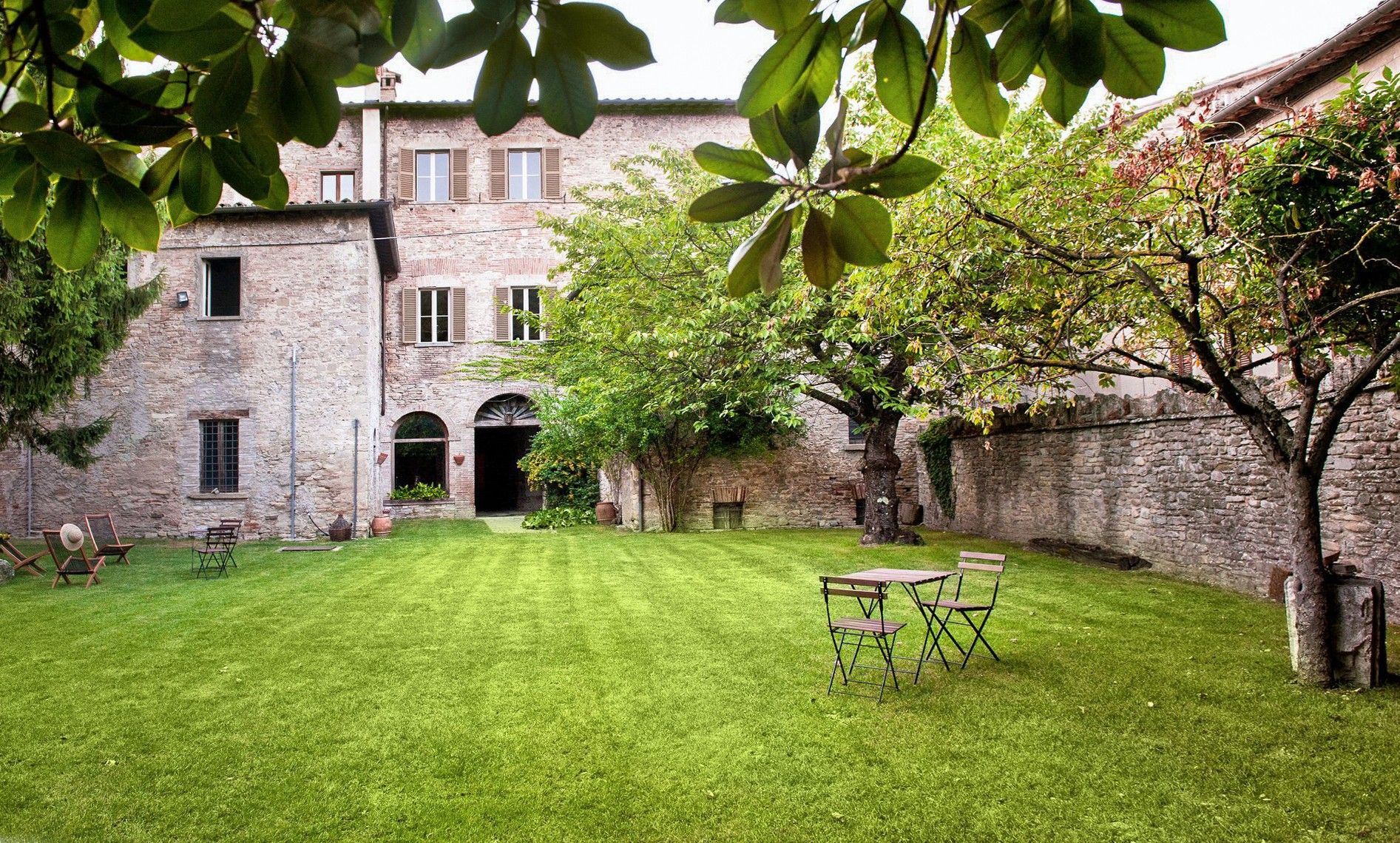 Photos Palazzo Merletti – 14th-Century Noble Residence in the Marche