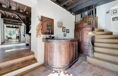 Historic property for sale Lourdes, Occitania, Photo 6/27