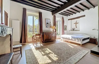 Historic property for sale Lourdes, Occitania, Photo 20/27