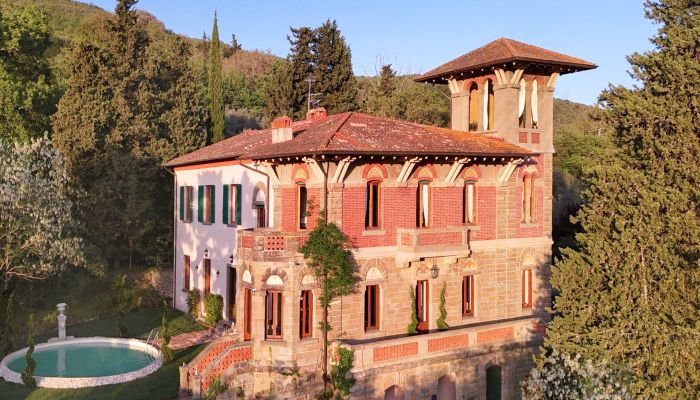 Historic villa for sale Loro Ciuffenna, Tuscany,  Italy