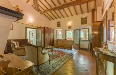 Country property for sale Monteroni d'Arbia, Tuscany, Photo 3/39