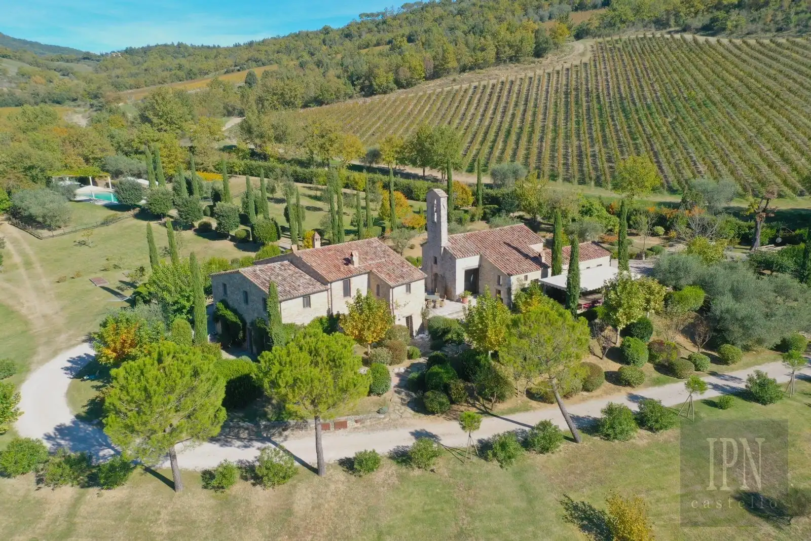 Photos 13th Century Church and 18th Century Farmhouse In Umbria