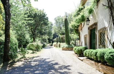 Historic villa for sale Capannori, Tuscany, Chapel