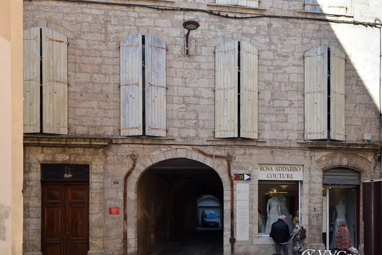 Photos Renovated 17th-century historic building in Pézenas