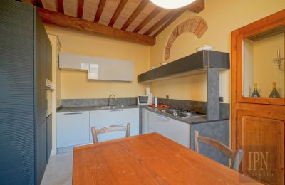 Period apartment for sale Città di Castello, Umbria, Photo 12/24