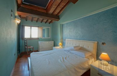 Period apartment for sale Città di Castello, Umbria, Photo 16/24
