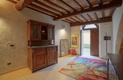 Period apartment for sale Città di Castello, Umbria, Photo 5/24
