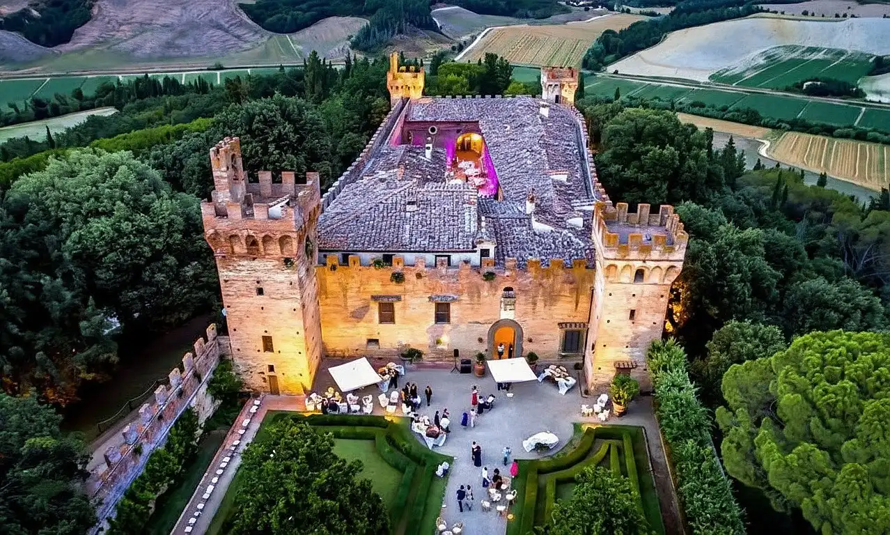 Slot til salg - Slotte til salg Italien marts 2026