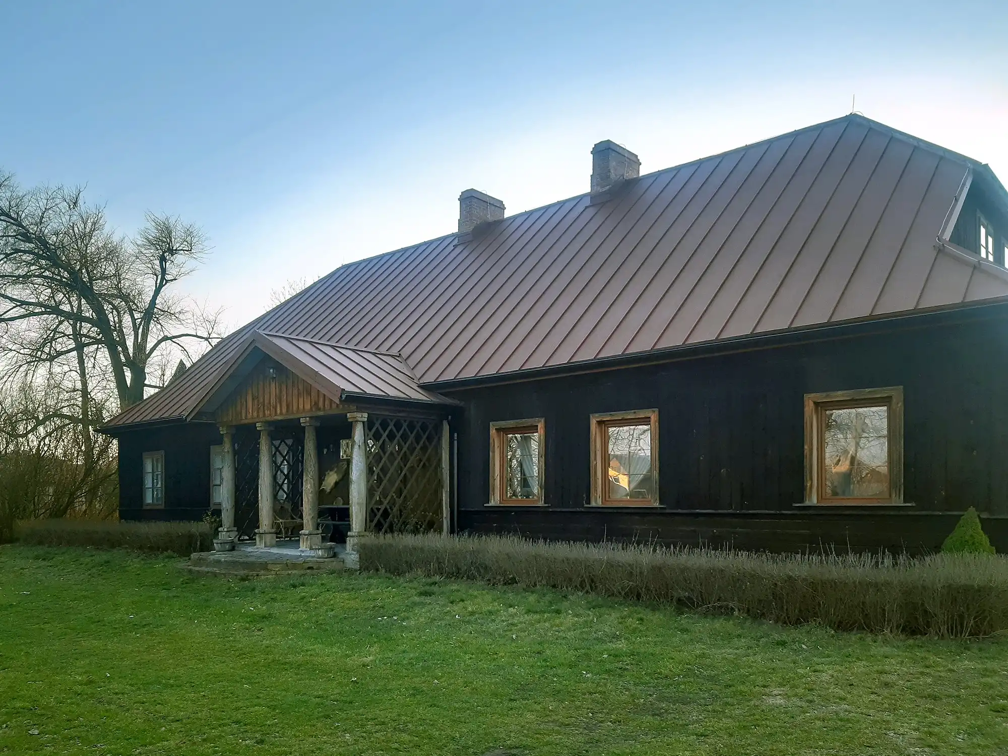Photos Small Polish manor house with approx. 12.3 acres of land