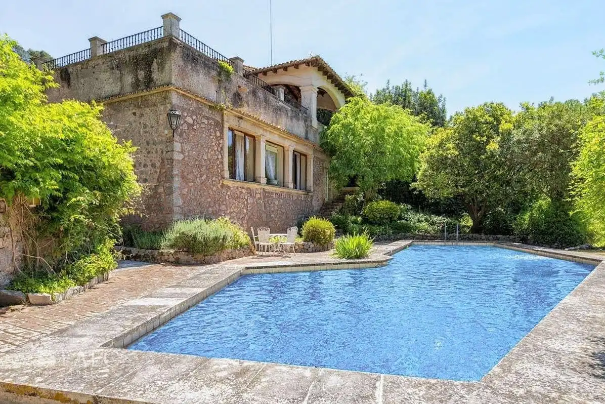 Photos 16th-Century Mallorcan Manor in Escorca