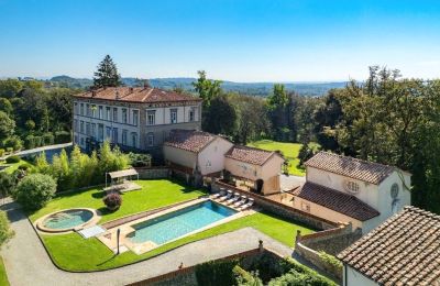 Castle for sale Capannori, Tuscany, Property location