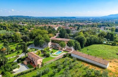 Castle for sale Capannori, Tuscany, Property location