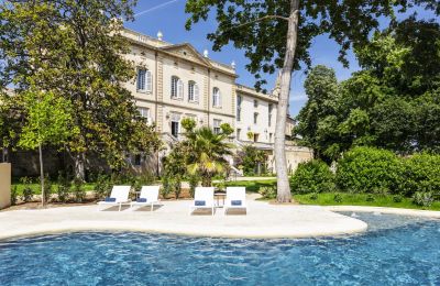 Castle for sale Uzès, Occitania, Photo 2/32