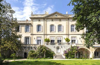 Castle for sale Uzès, Occitania, Photo 3/32
