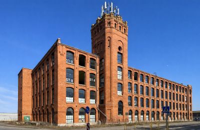 Historic estates, Industrial heritage property in Central Poland: "Piotrkowska Manufaktura"
