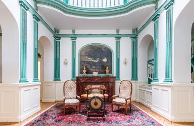 Castle for sale Marzewo, Warmia-Masuria, Entrance hall