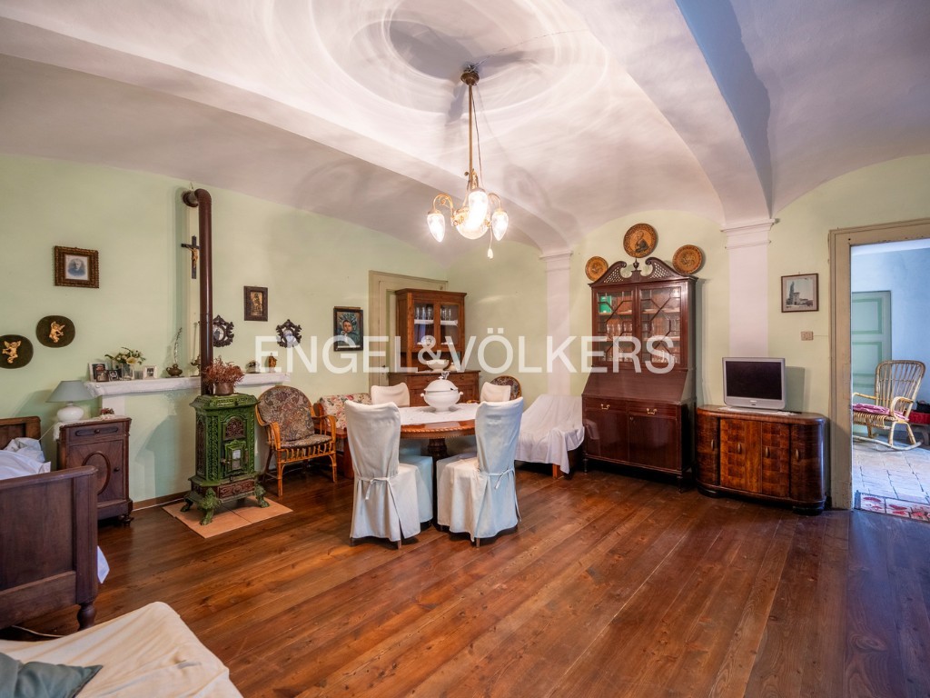 Château · Muradello