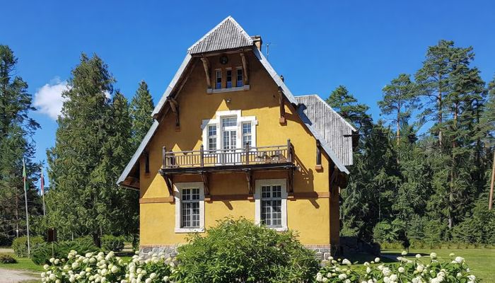 Manor house for sale Vijciems, Vidzeme