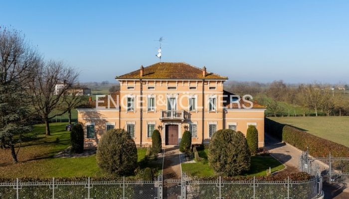 Manor house for sale Luzzara, Emilia-Romagna