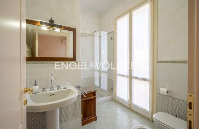 Manor house for sale Suzzara, Lombardy, Bagno