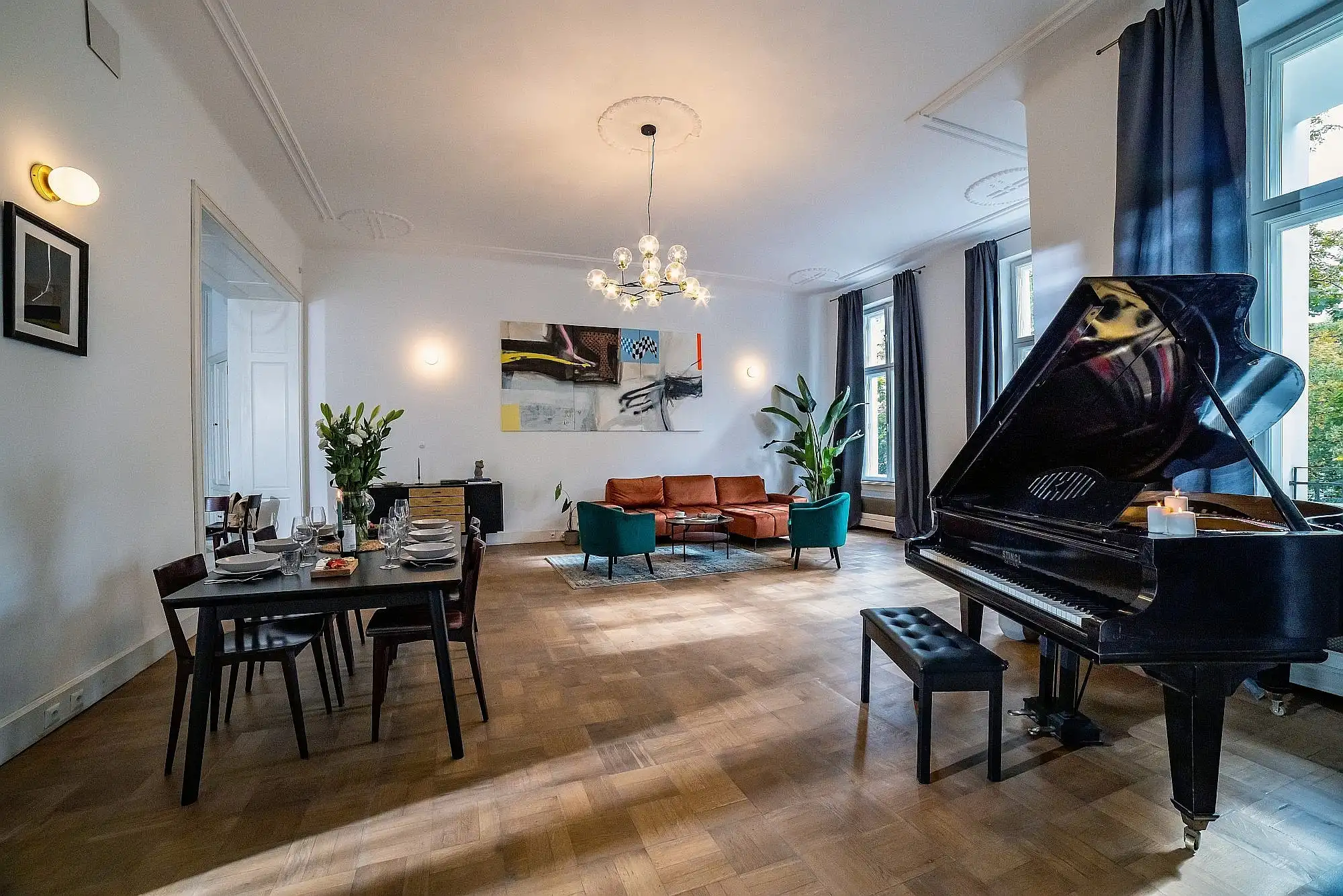 Photos Warsaw city center: Apartment in refurbished tenement house, Hala Koszyki area