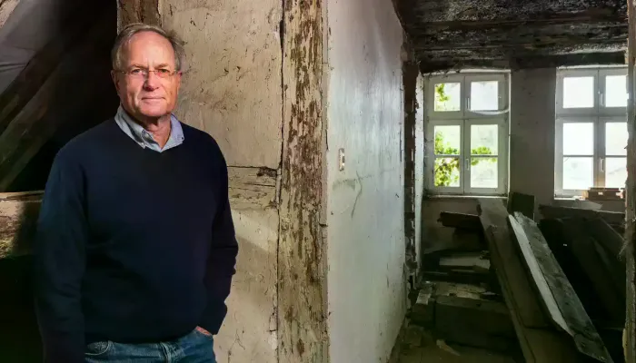 Nearly three decades dedicated to manor houses