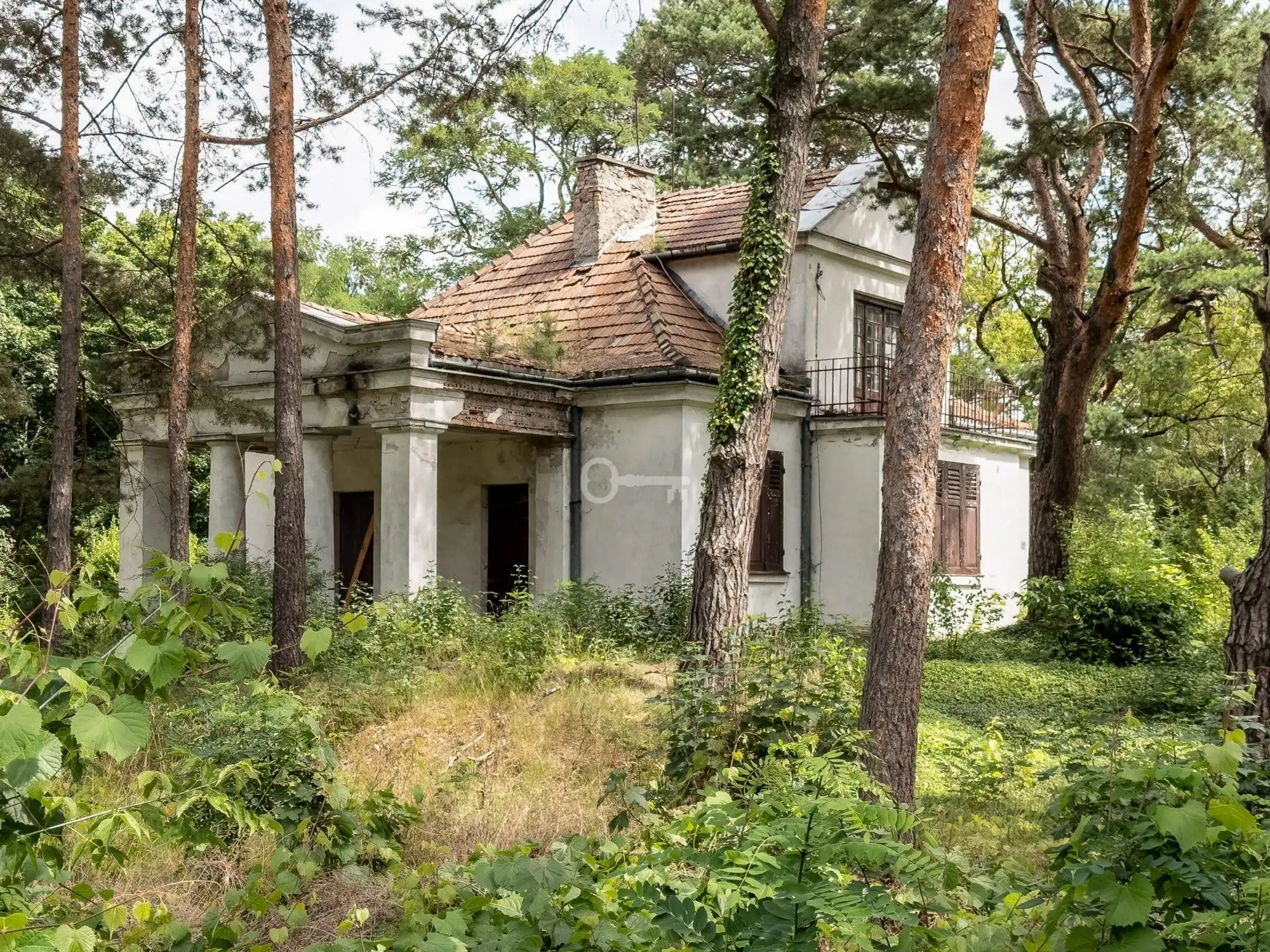 Photos Historic property on approx. 3,000 m² lot in Konstancin-Jeziorna near Warsaw