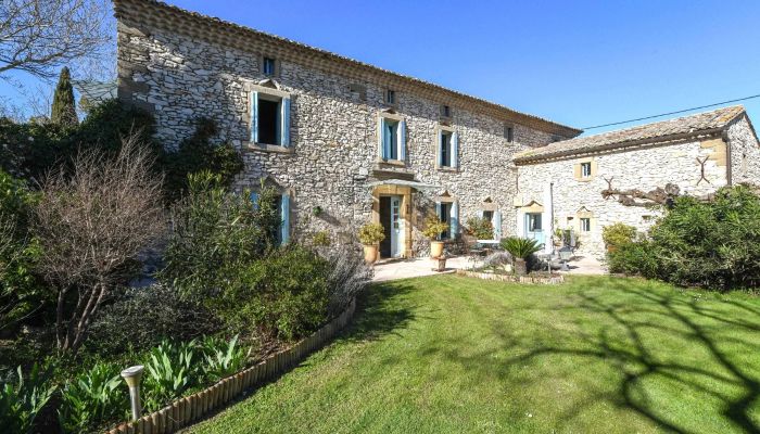 Uzès 5