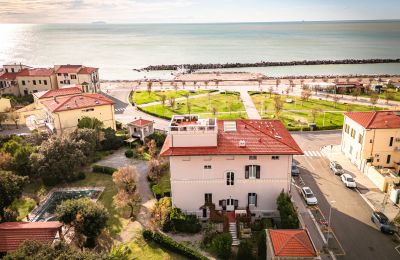 Historic villa for sale Marina di Pisa, Tuscany, Photo 41/44