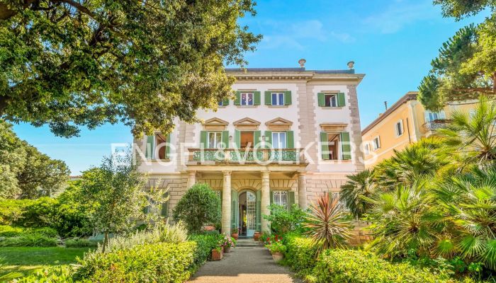 Historic villa for sale Livorno, Tuscany