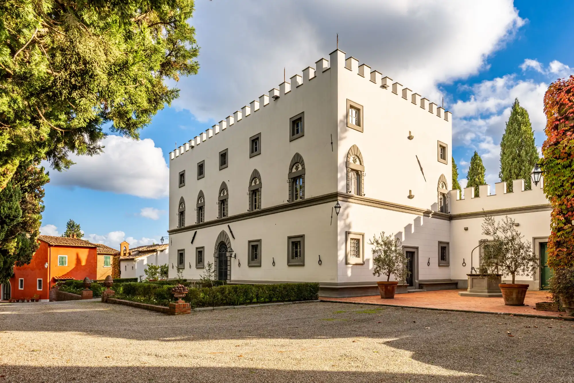 San Miniato, Toscana till salu