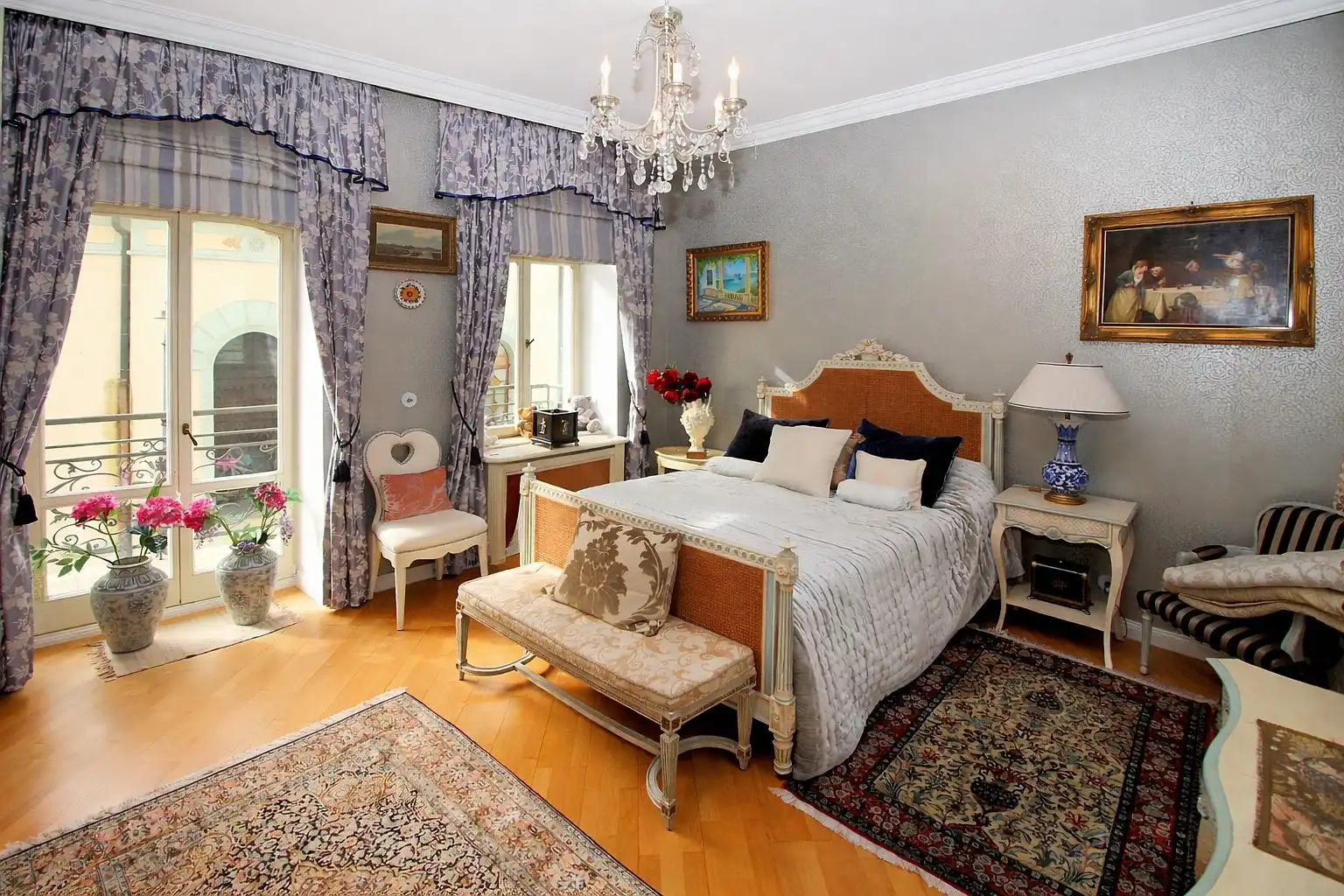 Photos Apartment in the historical centre of the spa town Carlsbad 