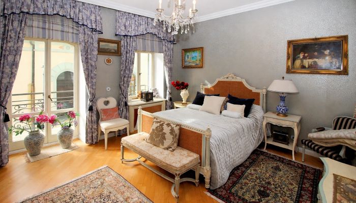 Apartment in the historical centre of the spa town Carlsbad 
