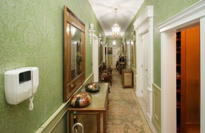 Period apartment for sale Karlovy Vary, Mariánskolázeňská, Karlovy Vary Region, Photo 3/17