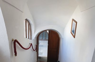 Castle for sale Liptovský Mikuláš, Paludzka 1, Žilina region, Hallway