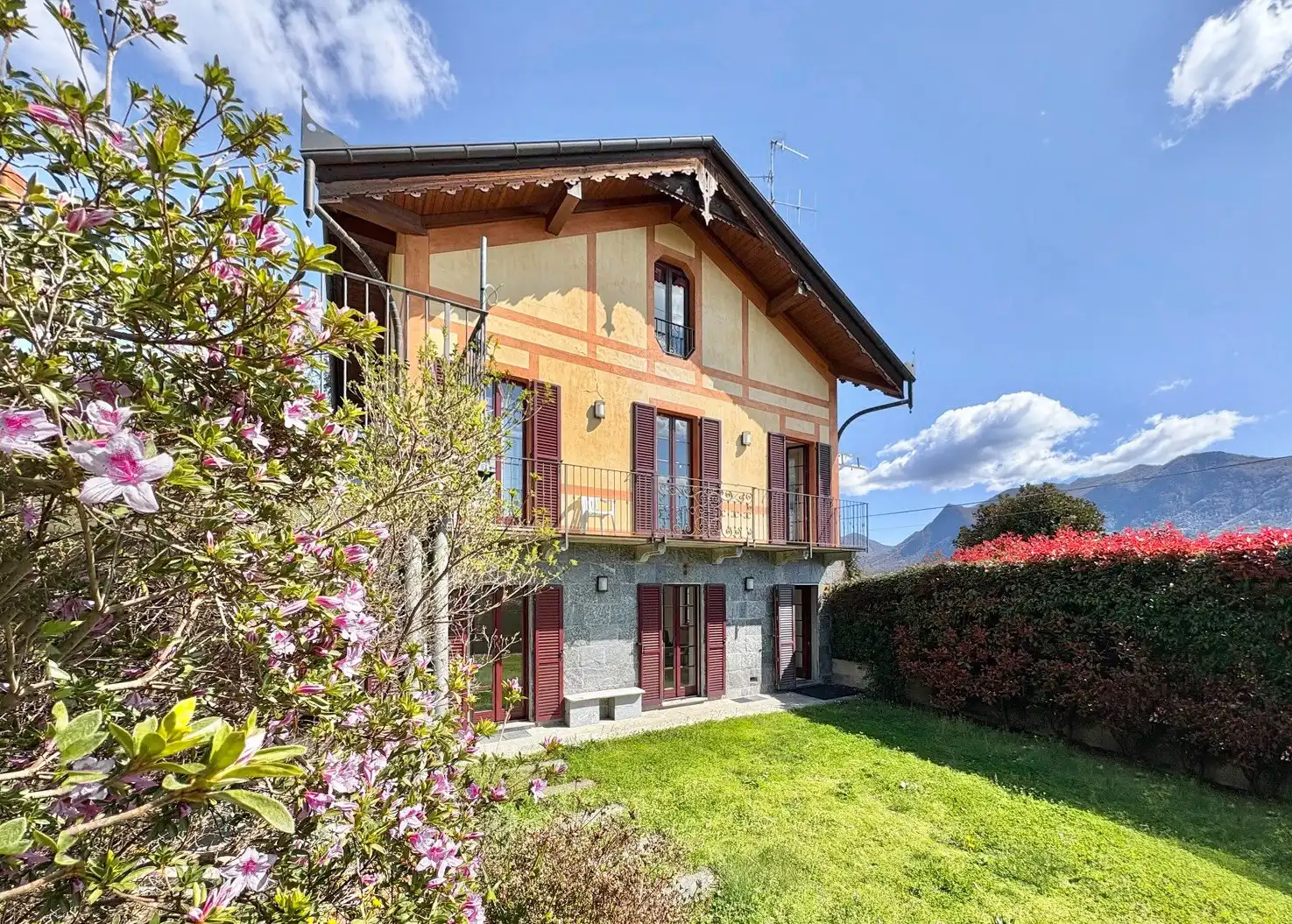 Photos Restored historic home with three residential units and lake views