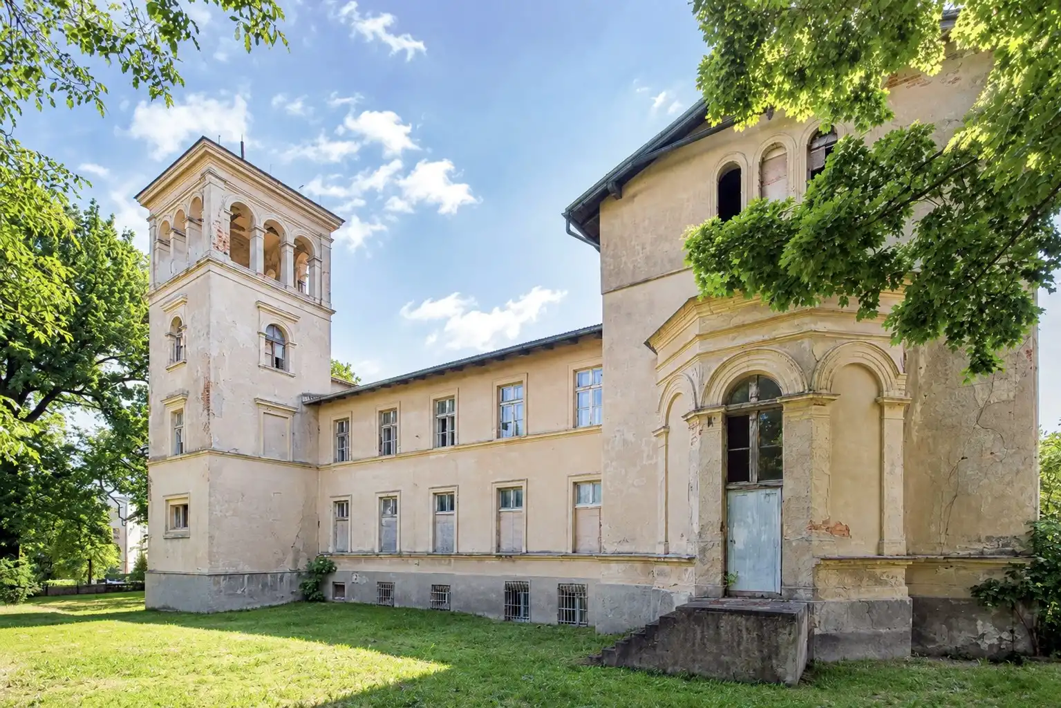 Photos Former Masonic Lodge in Jawor – Neo-Renaissance mansion south of Legnica