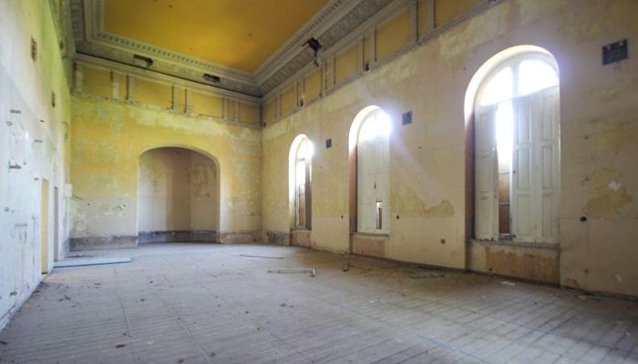 Château · Jawor