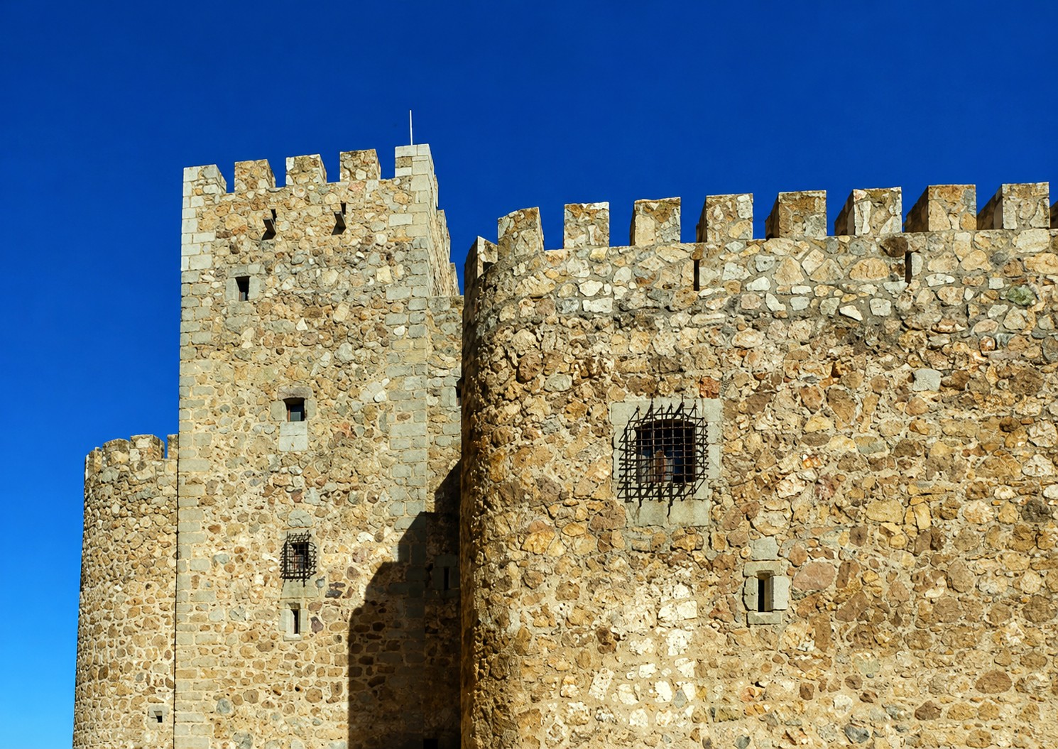 Photos 15th-Century Castle in the Province of Toledo