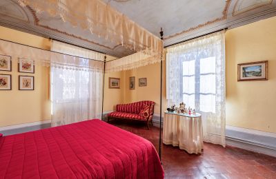 Urban palace for sale Montefoscoli, Tuscany, Photo 17/37